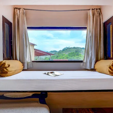 Treebo Kumbhal Castle, 2 Km From Kumbalgarh Fort Kumbhalgarh Exterior photo