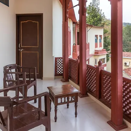 Treebo Kumbhal Castle, 2 Km From Kumbalgarh Fort Kumbhalgarh Exterior photo