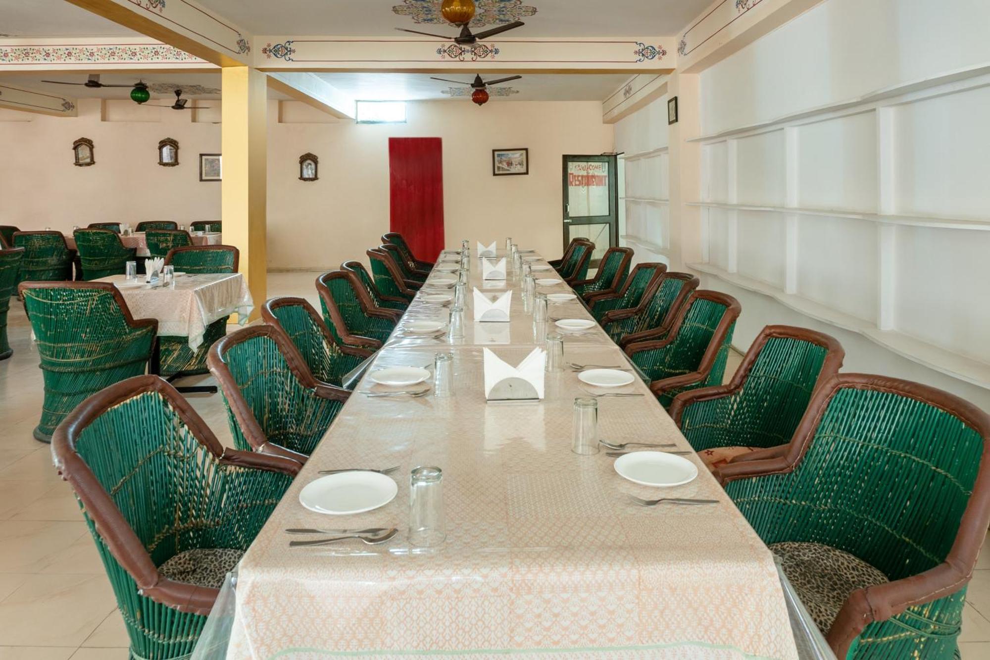 Treebo Kumbhal Castle, 2 Km From Kumbalgarh 3* Kumbhalgarh