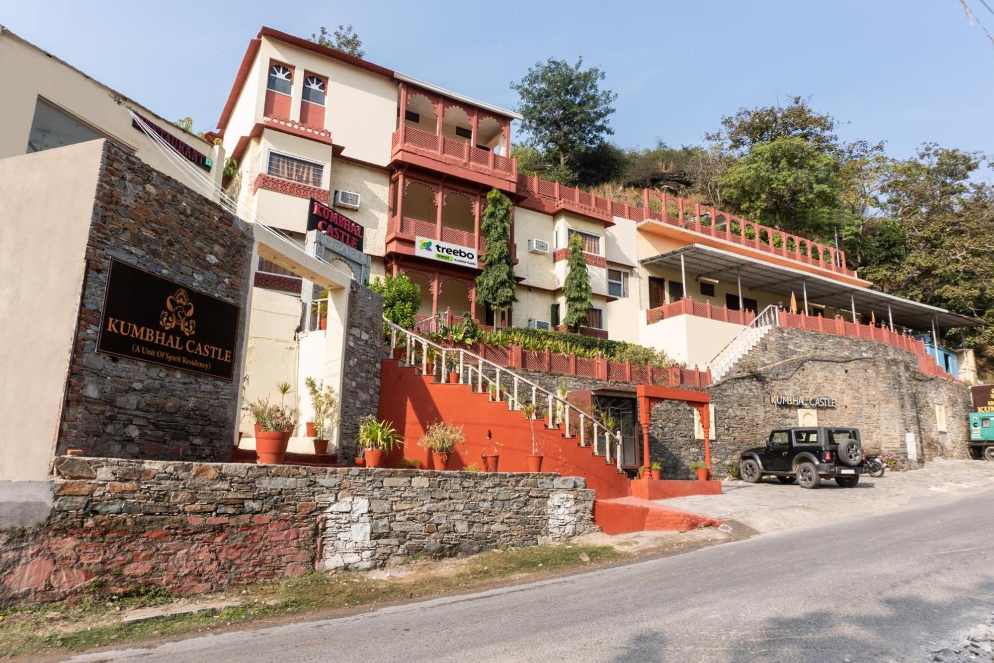 Treebo Kumbhal Castle, 2 Km From Kumbalgarh